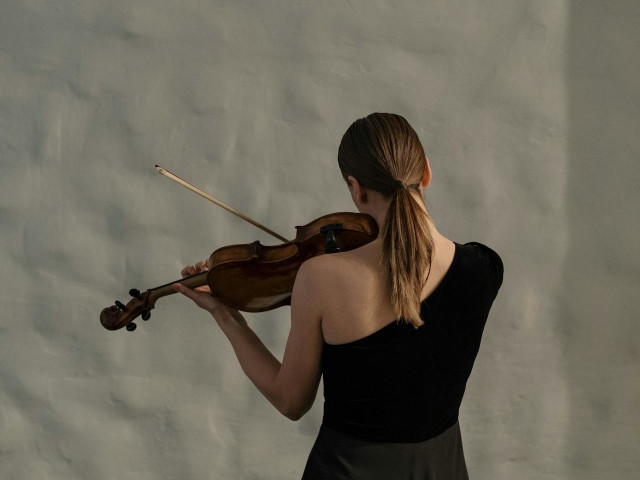 Monospalla: sexy & tres chic!  - Niki's Glam Blog